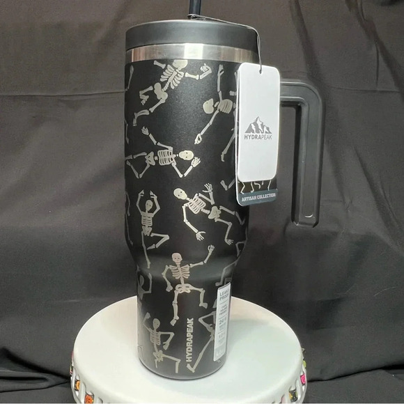 HydraPeak 2024 Stainless Steel Halloween Black & Silver Skeleton 40 OZ. Tumbler - Picture 2 of 12